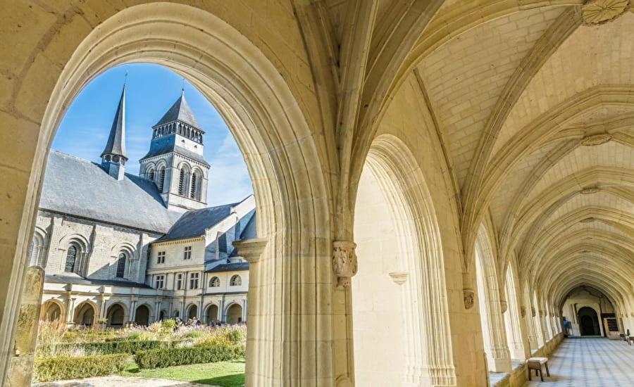Studio La Grange Fontevraud-l'Abbaye Eksteriør billede